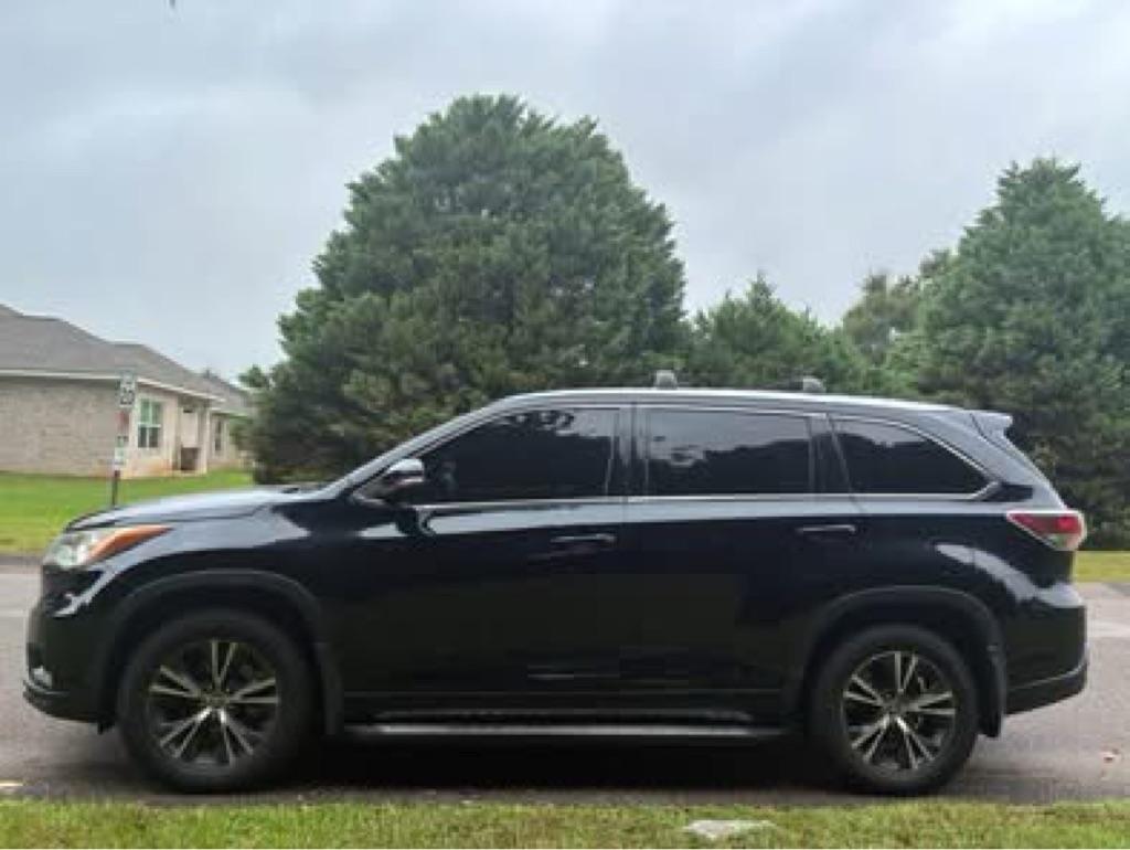 Toyota Highlander FWD 4dr V6 Limited (Natl) 2015
