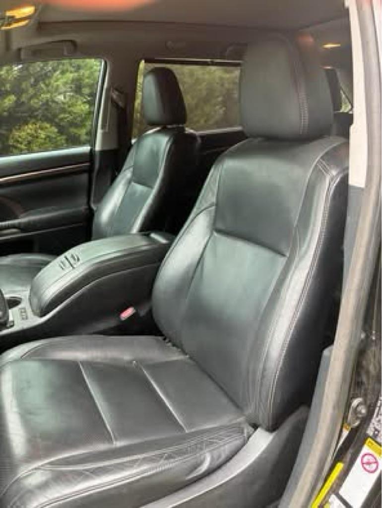 Toyota Highlander FWD 4dr V6 Limited (Natl) 2015