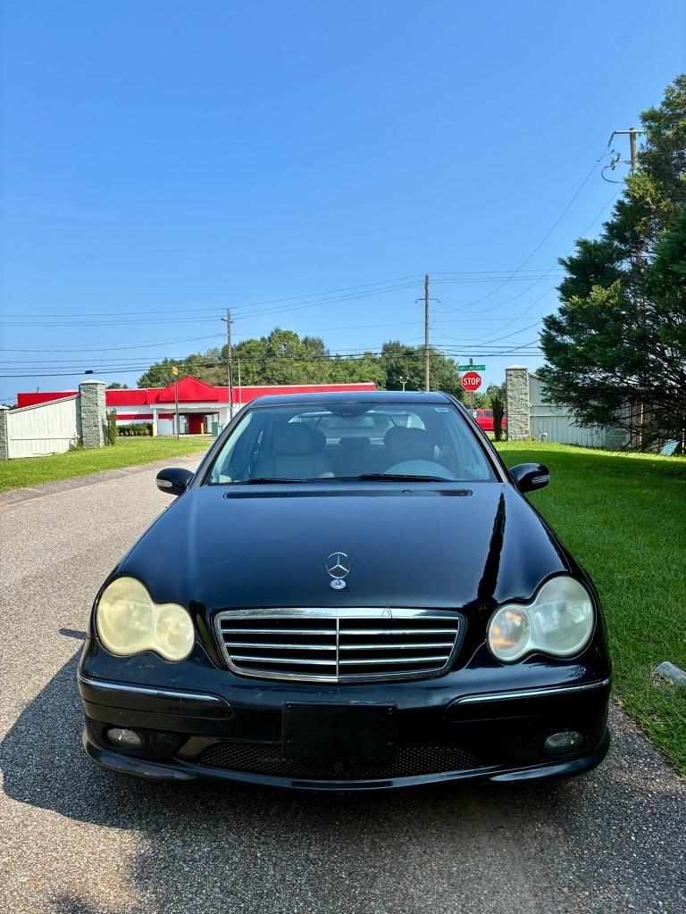 Mercedes-Benz C-Class 4dr Sdn 2.5L Sport RWD 2007