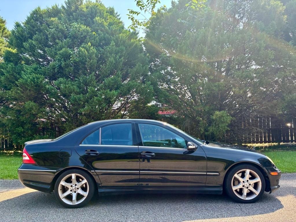 Mercedes-Benz C-Class 4dr Sdn 2.5L Sport RWD 2007