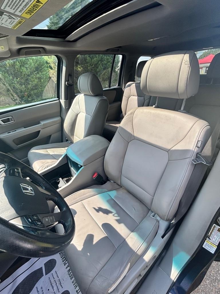Honda Pilot 2WD 4dr EX-L w/Navi 2014