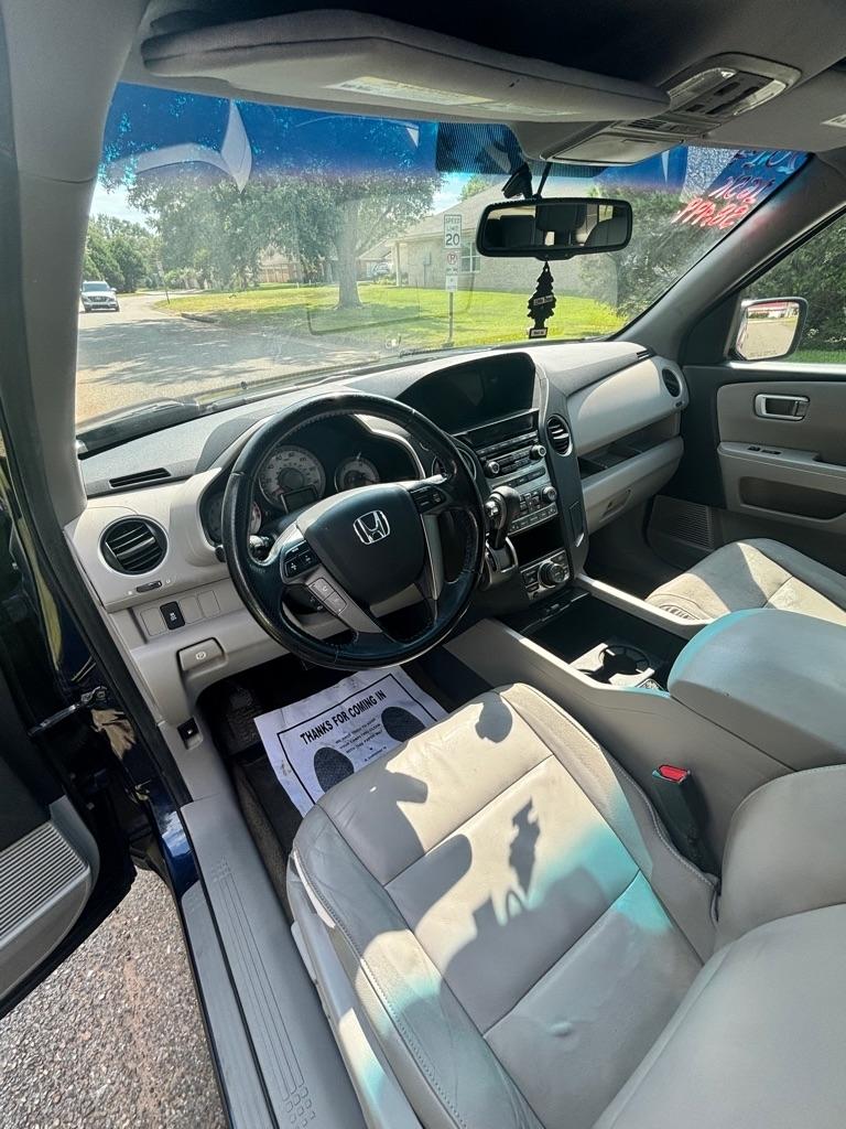 Honda Pilot 2WD 4dr EX-L w/Navi 2014