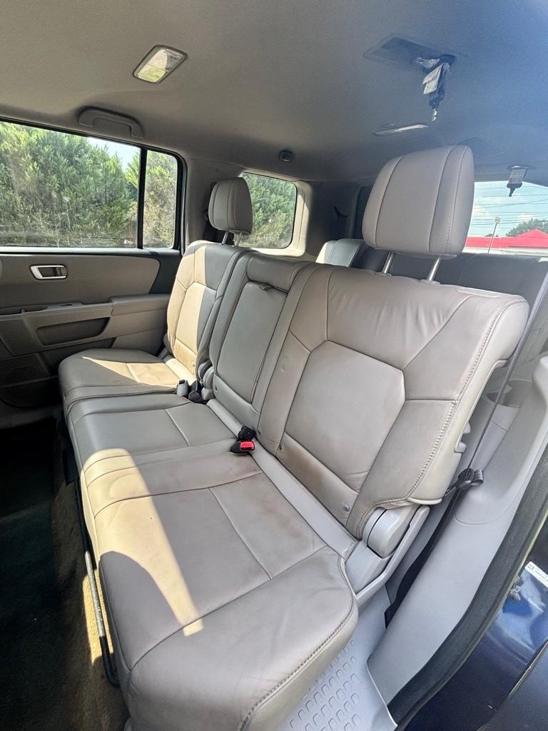 Honda Pilot 2WD 4dr EX-L w/Navi 2014