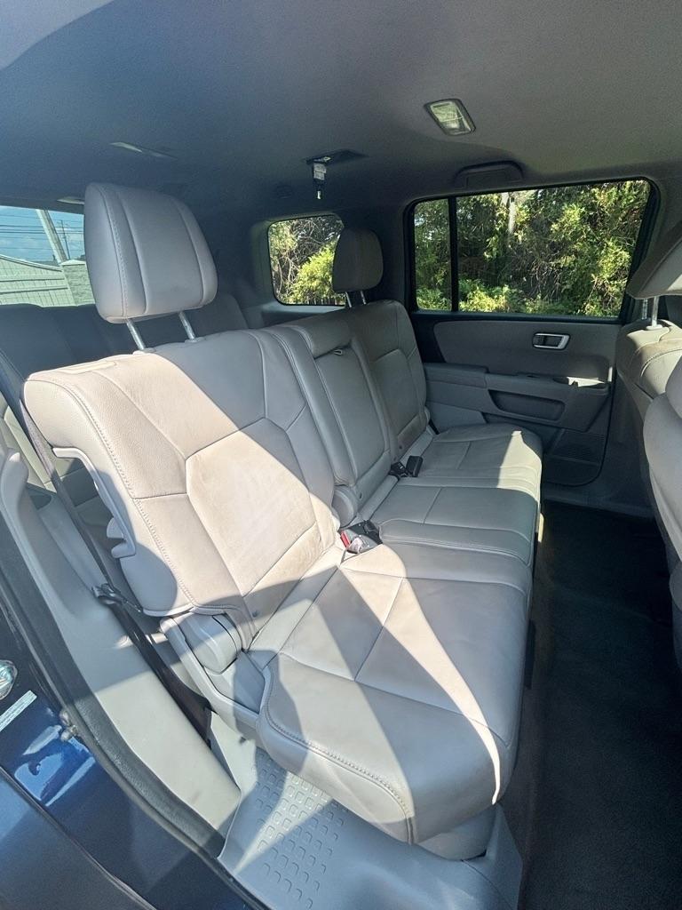 Honda Pilot 2WD 4dr EX-L w/Navi 2014