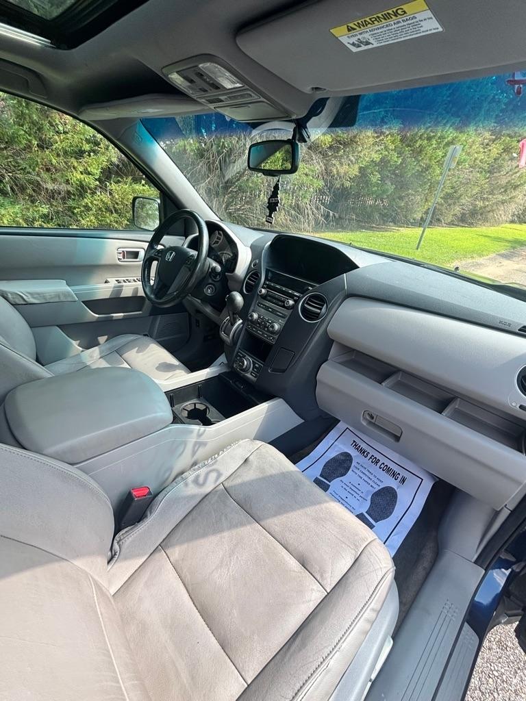 Honda Pilot 2WD 4dr EX-L w/Navi 2014