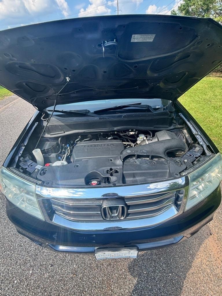 Honda Pilot 2WD 4dr EX-L w/Navi 2014