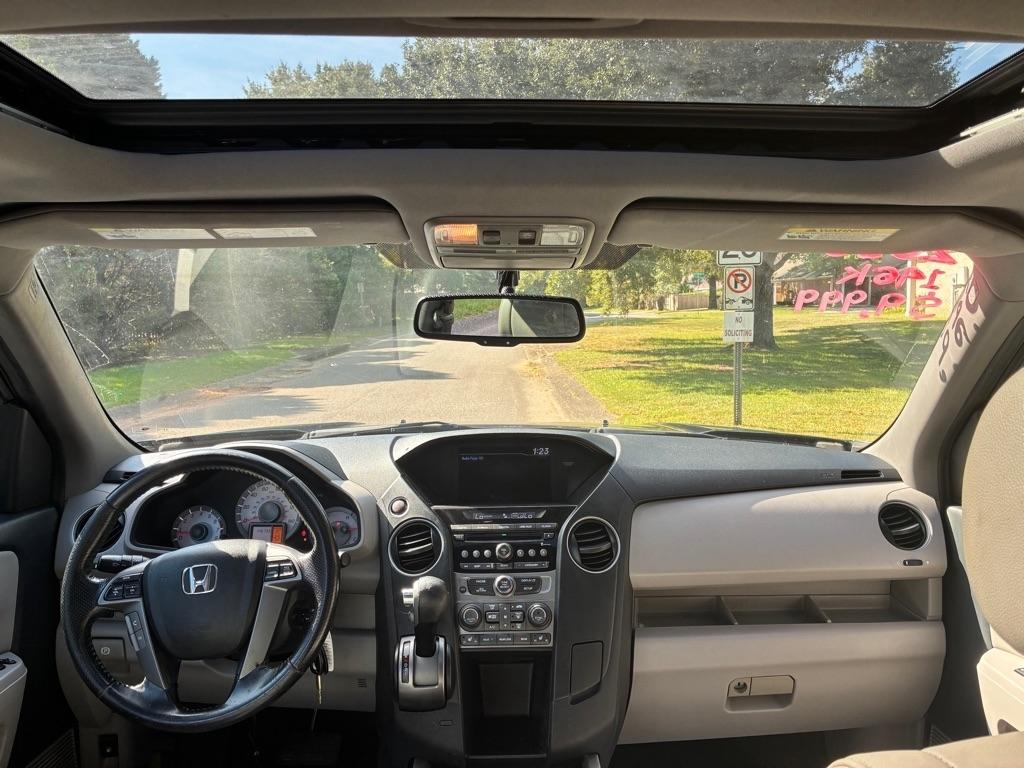 Honda Pilot photo 11