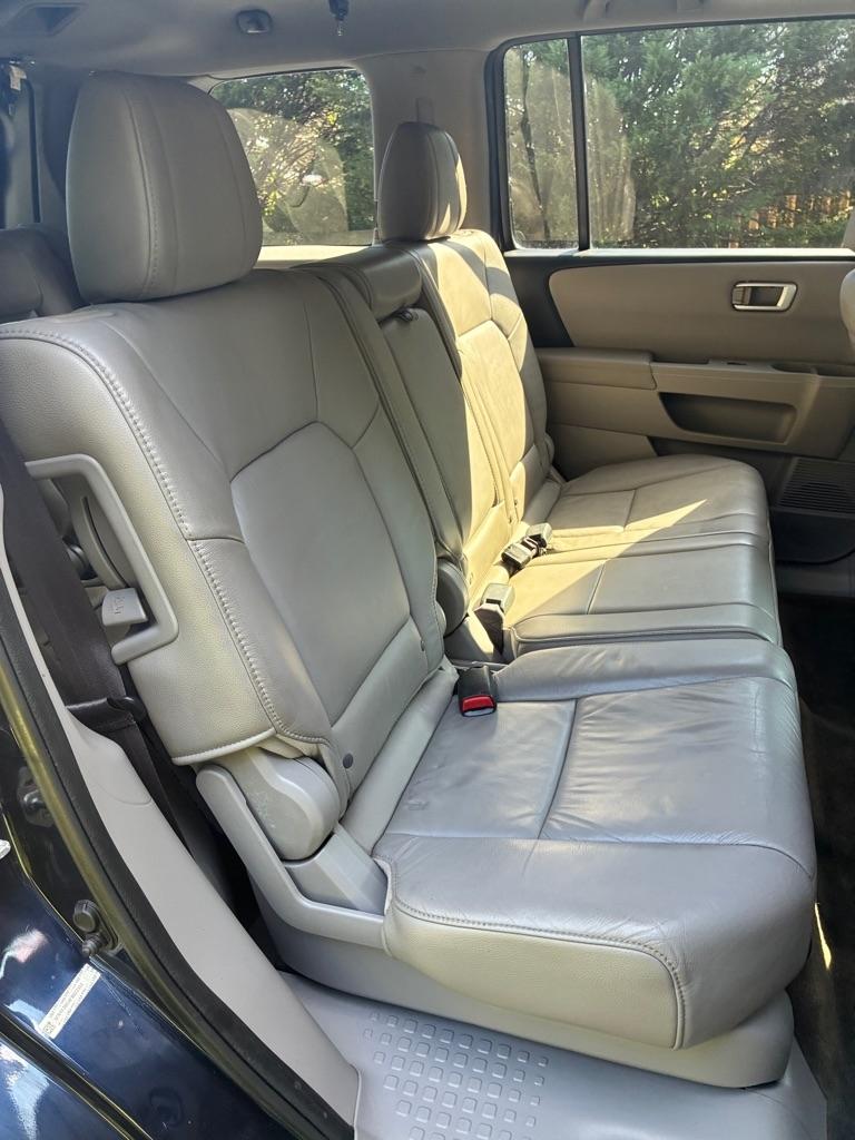 Honda Pilot photo 17