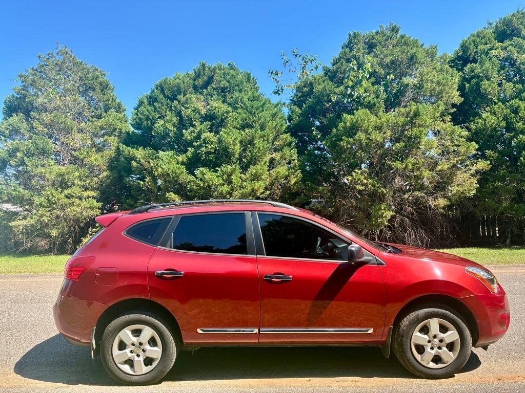 Nissan Rogue Select photo 4
