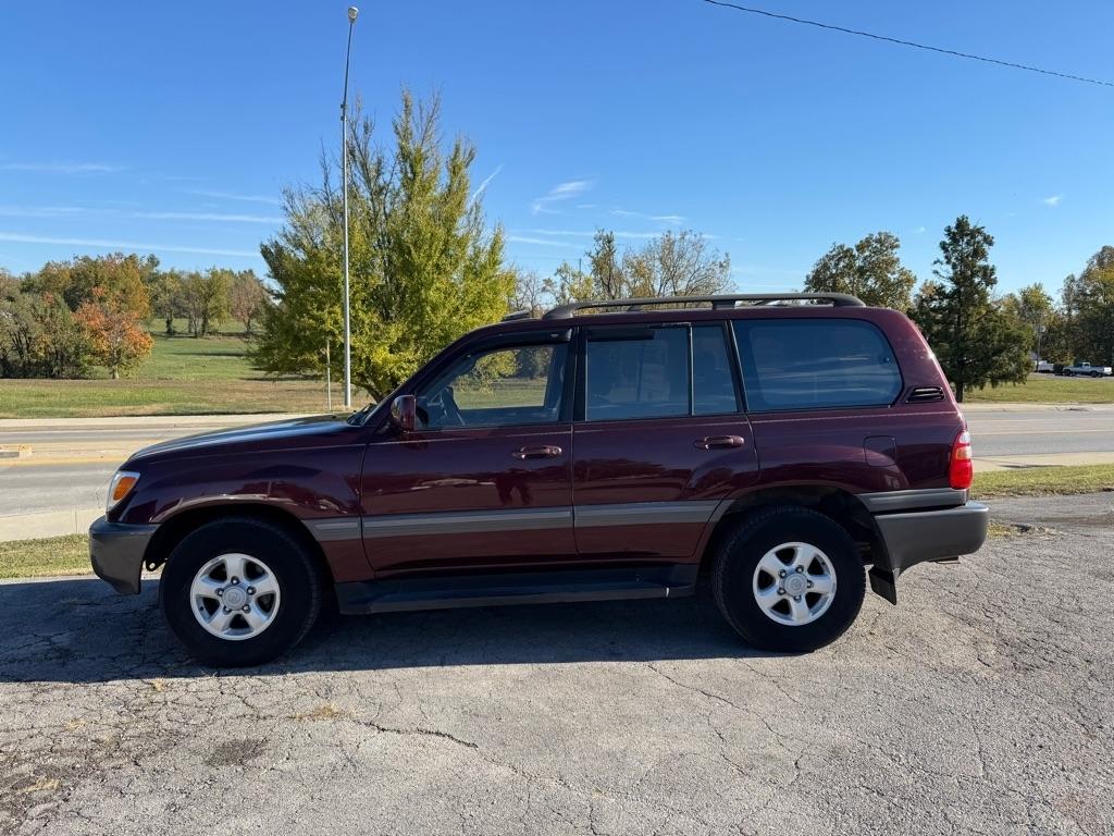 Toyota Land Cruiser 4WD 1999