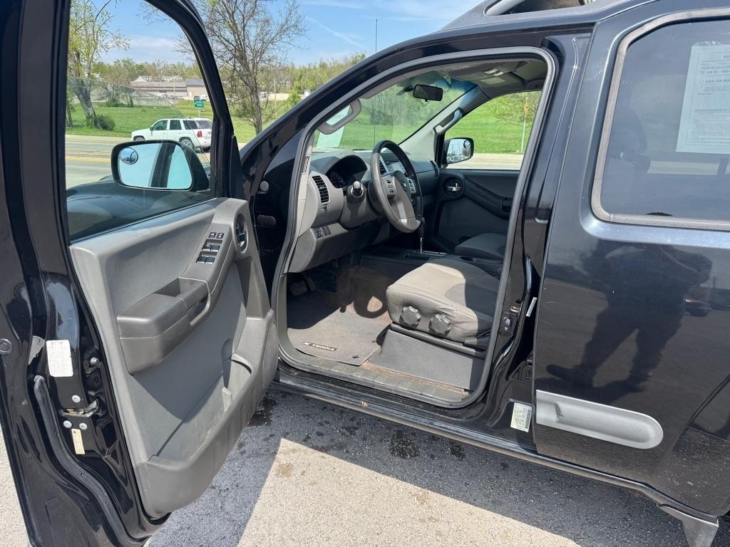 Nissan Xterra X 2WD 2014