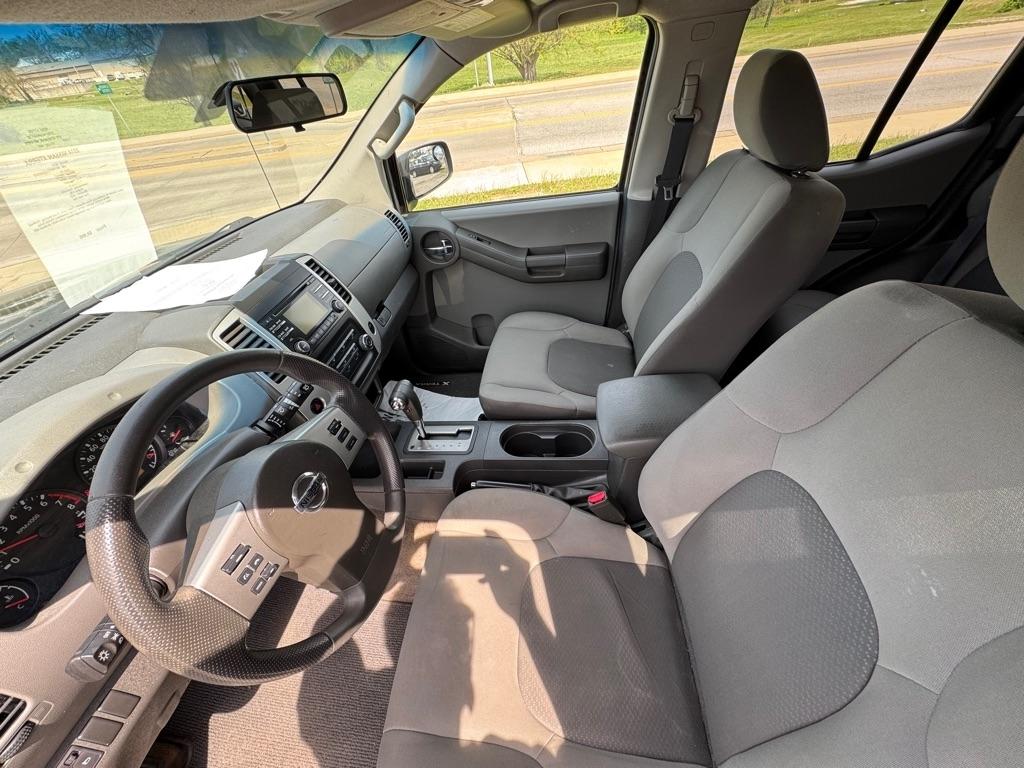 Nissan Xterra X 2WD 2014