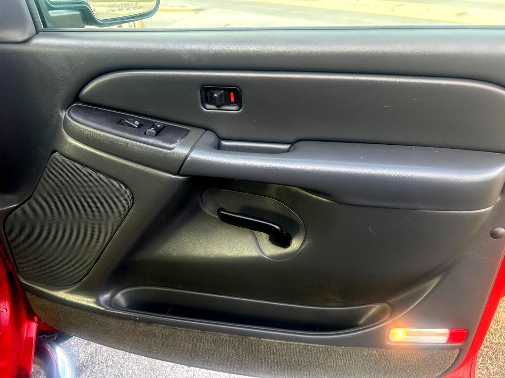 Chevrolet Silverado 1500 LT Crew Cab 4WD 2005