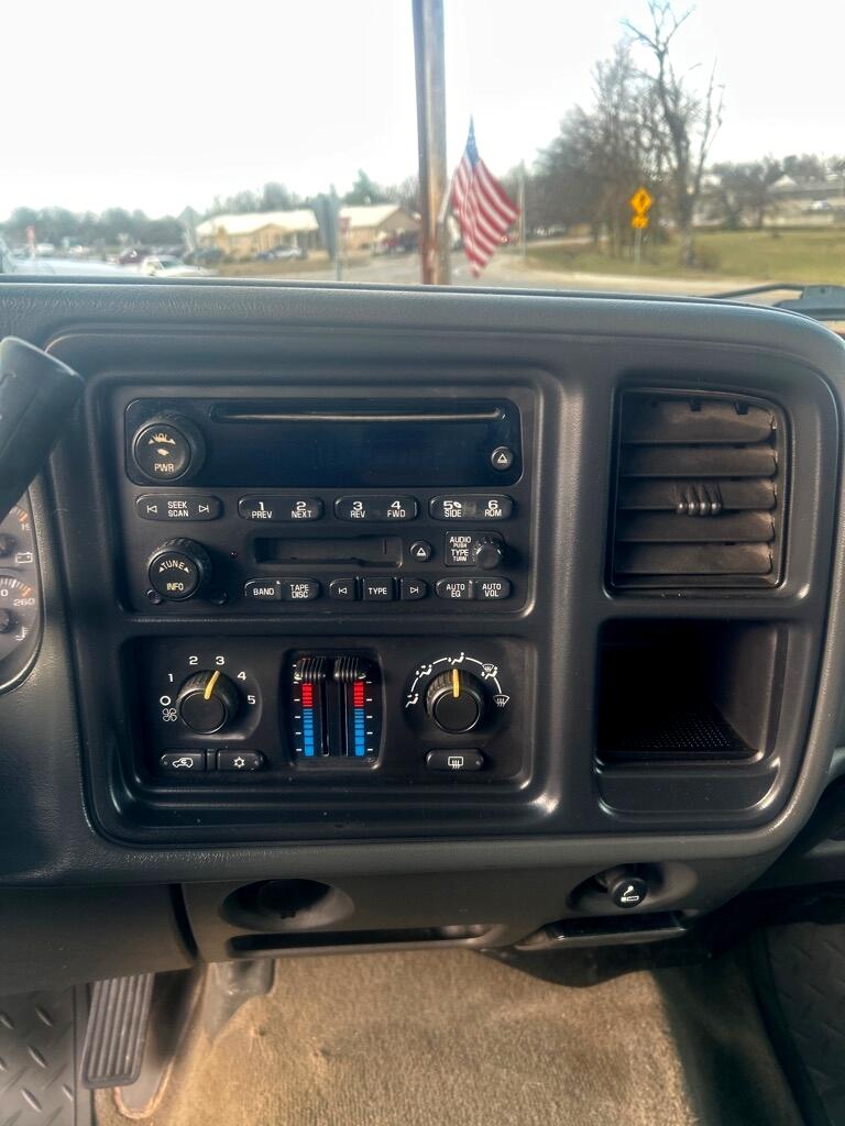 Chevrolet Silverado 1500 LT Crew Cab 4WD 2005