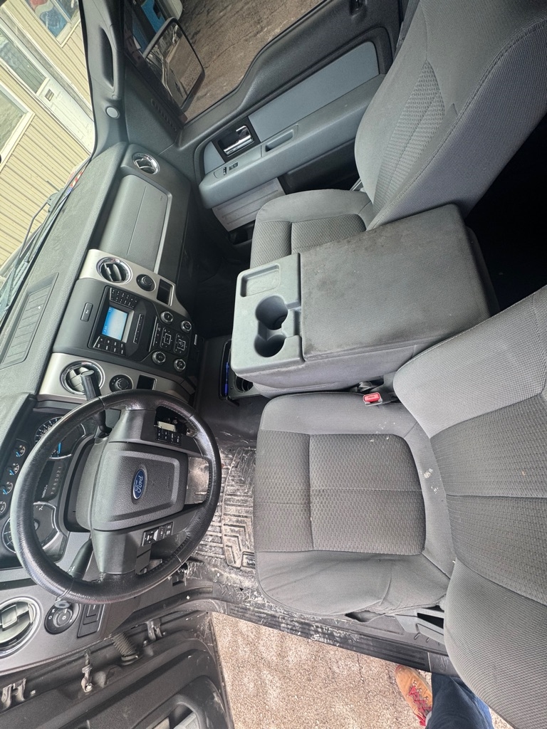 2014 Ford F-150 XL photo 3