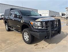 2017 Nissan Titan 
