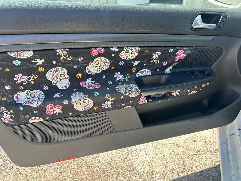 Volkswagen Rabbit 2-Door 2007