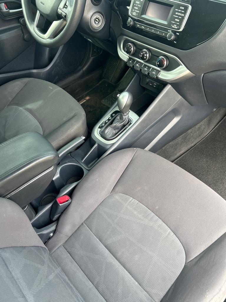 Kia Rio LX 6A 2016