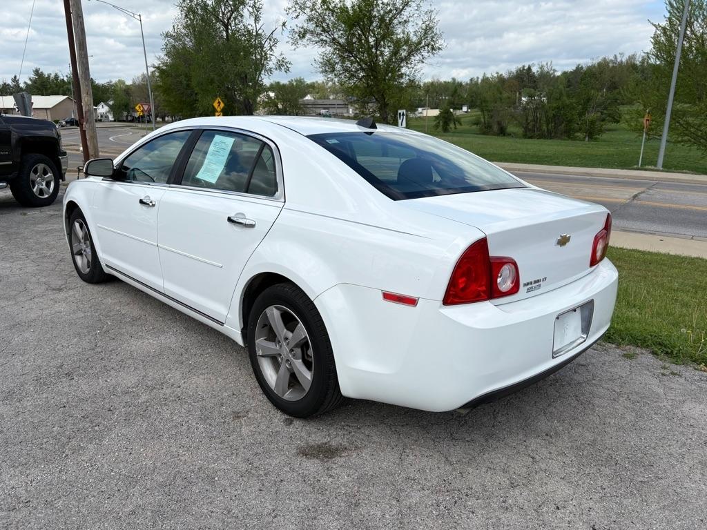 Chevrolet Malibu 1LT 2012
