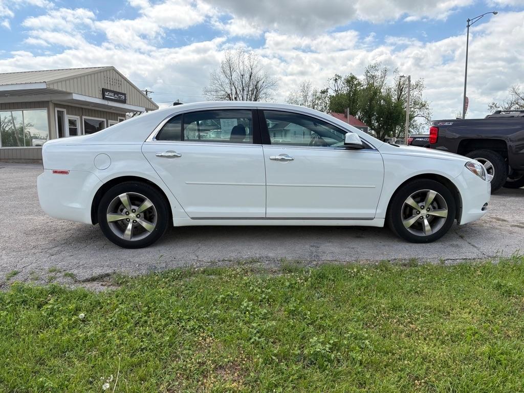 Chevrolet Malibu 1LT 2012