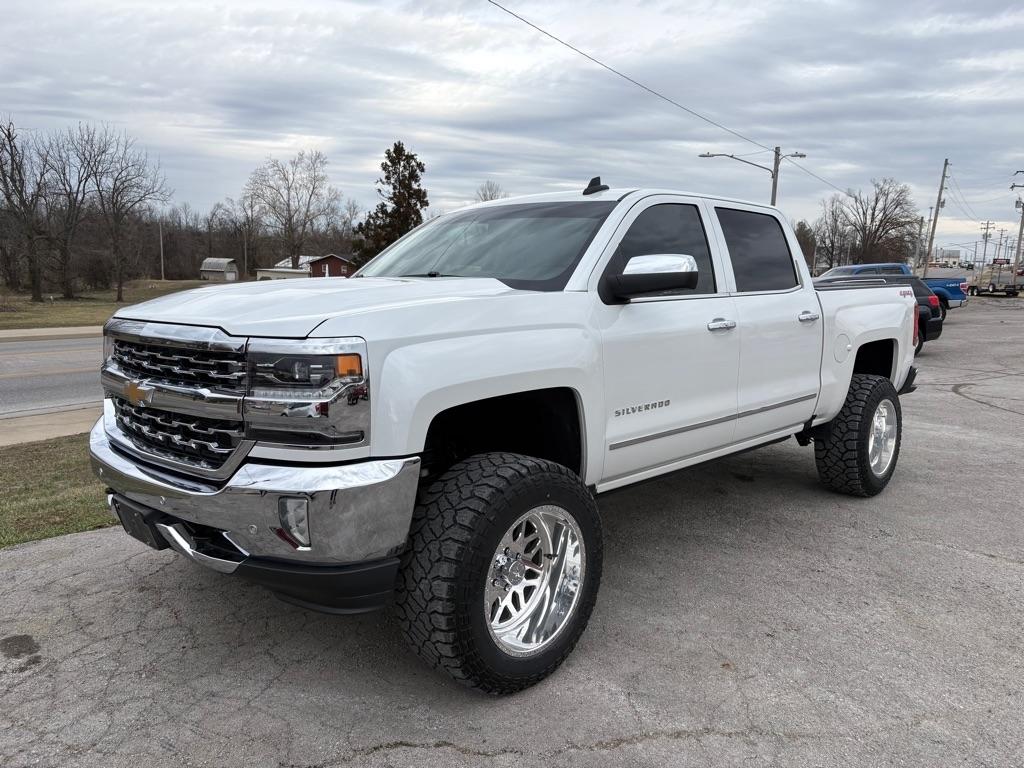 Chevrolet Silverado 1500 LTZ Crew Cab 4WD 2016