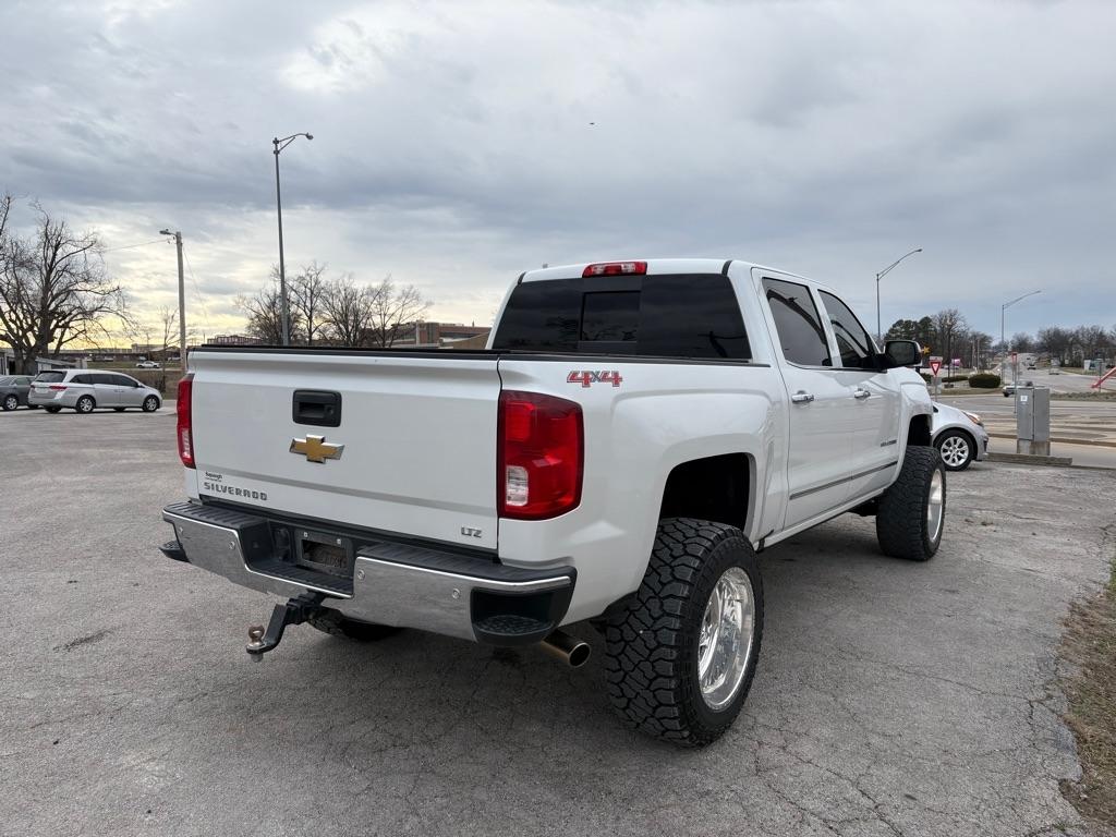 Chevrolet Silverado 1500 LTZ Crew Cab 4WD 2016