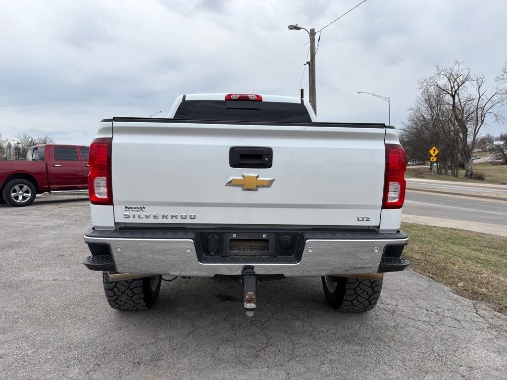 Chevrolet Silverado 1500 LTZ Crew Cab 4WD 2016