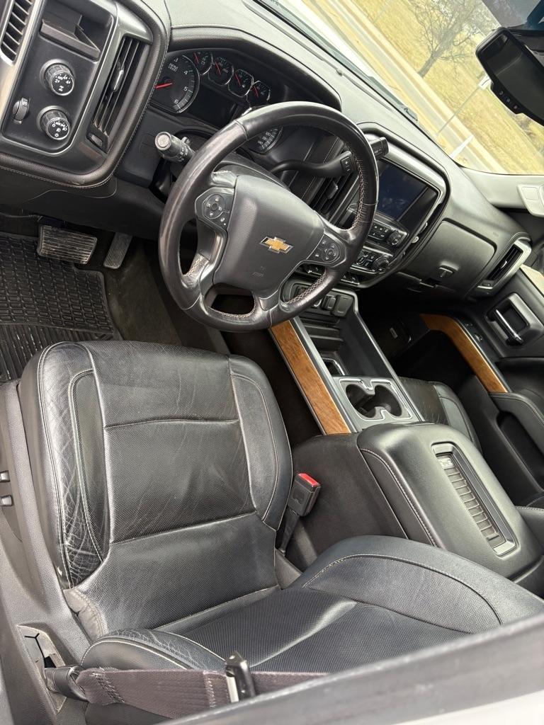 Chevrolet Silverado 1500 LTZ Crew Cab 4WD 2016