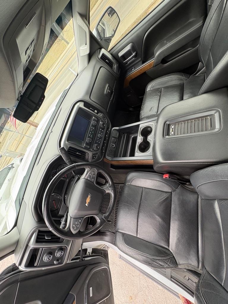 Chevrolet Silverado 1500 LTZ Crew Cab 4WD 2016