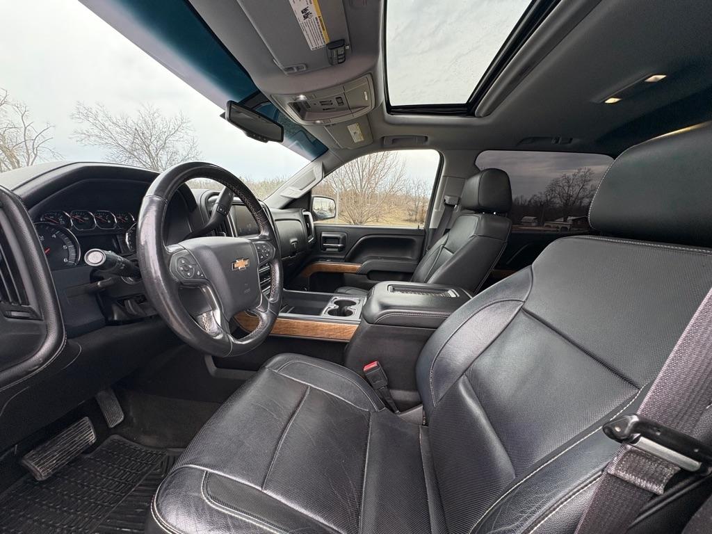 Chevrolet Silverado 1500 LTZ Crew Cab 4WD 2016