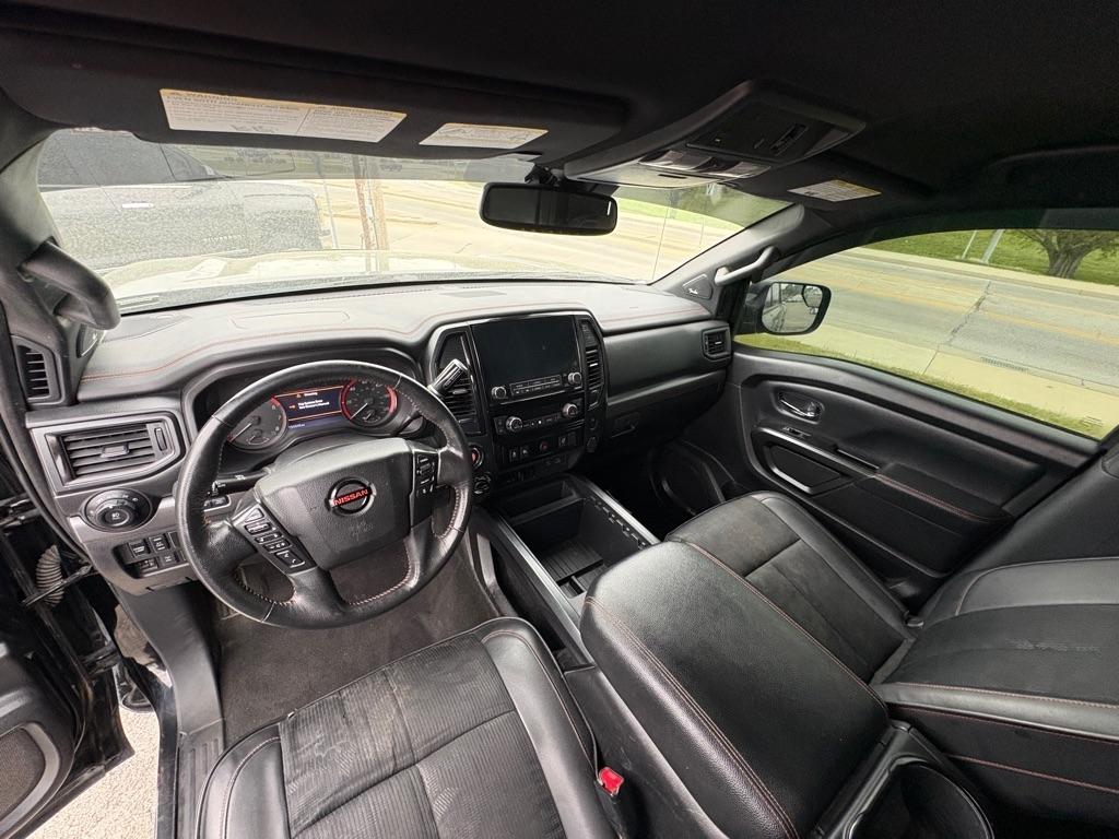 Nissan Titan PRO-4X Crew Cab 4WD 2020