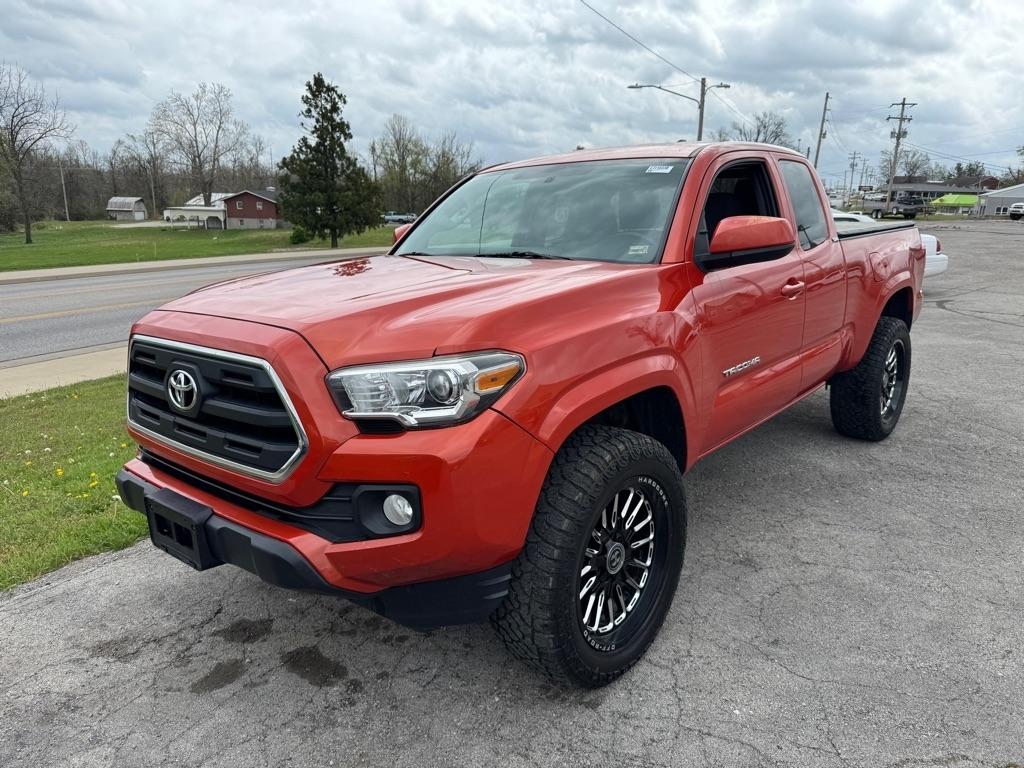 Toyota Tacoma SR5 Access Cab V6 6AT 4WD 2016