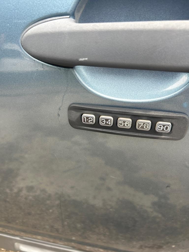 Ford Escape XLT 4WD 2011