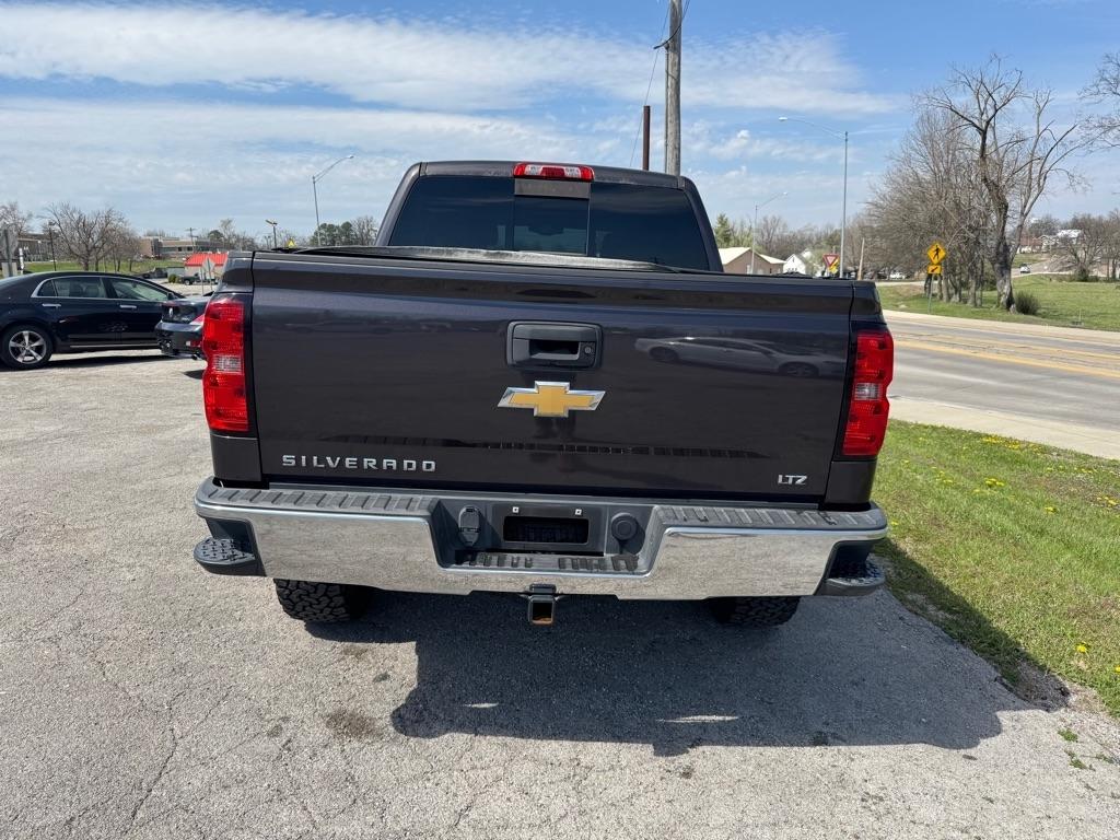 Chevrolet Silverado 1500 LTZ Crew Cab 4WD 2015