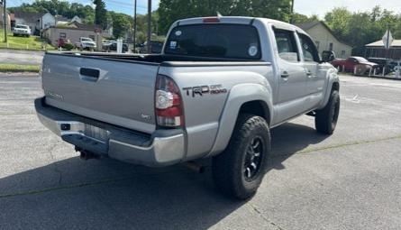 Toyota Tacoma Double Cab V6 5AT 4WD 2014