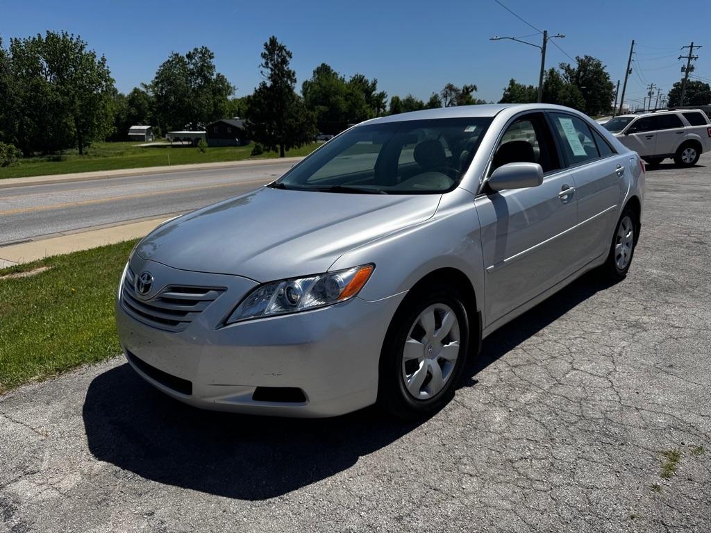 Toyota Camry SE 5-Spd AT 2009