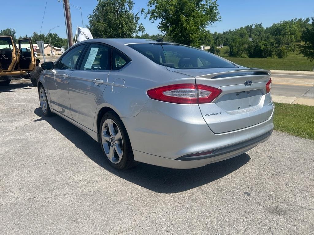 Ford Fusion SE 2014