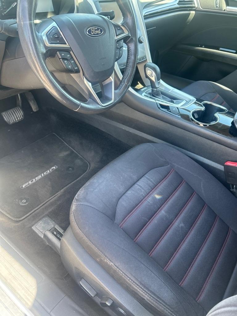 Ford Fusion SE 2014
