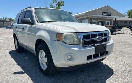 Ford Escape XLT FWD 2010