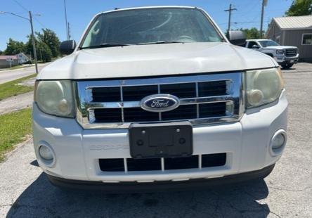 Ford Escape XLT FWD 2010