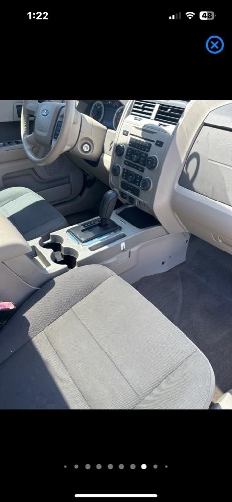 Ford Escape XLT FWD 2010