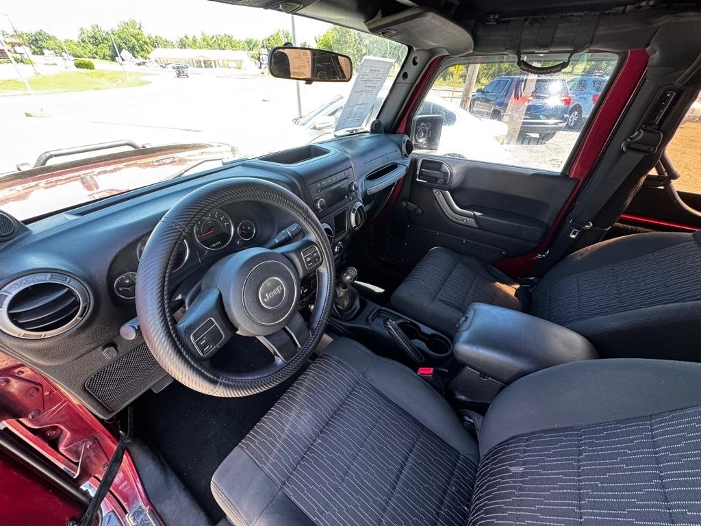 Jeep Wrangler Sport 4WD 2012