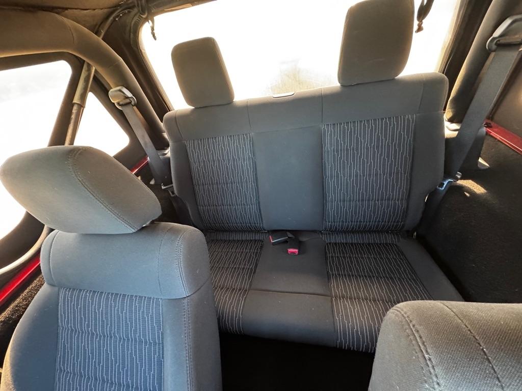 Jeep Wrangler Sport 4WD 2012