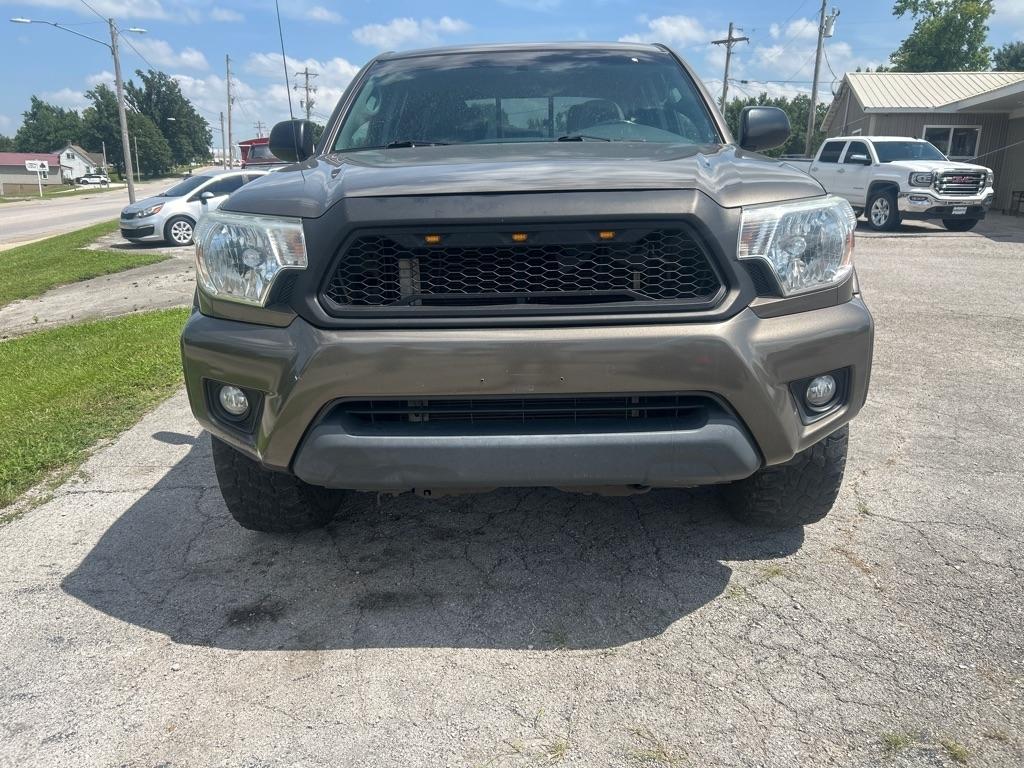 Toyota Tacoma Double Cab V6 6MT 4WD 2015