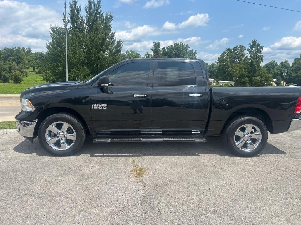 RAM 1500 SLT Crew Cab SWB 4WD 2018
