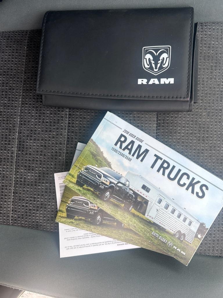 RAM 1500 SLT Crew Cab SWB 4WD 2018
