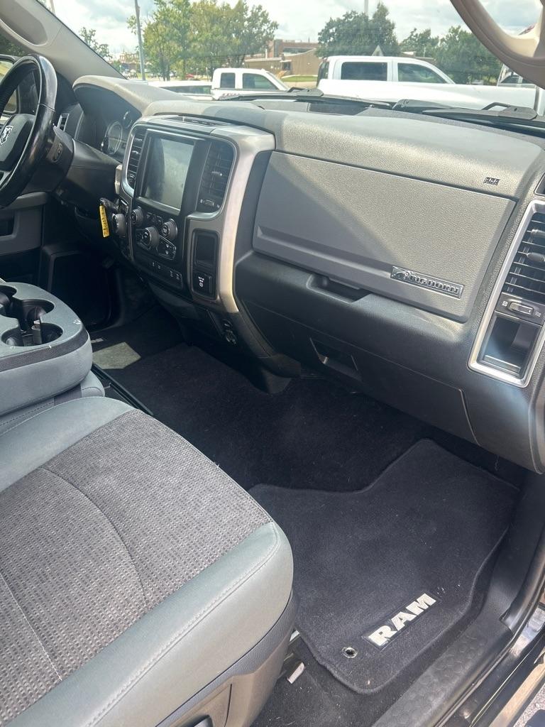 RAM 1500 SLT Crew Cab SWB 4WD 2018