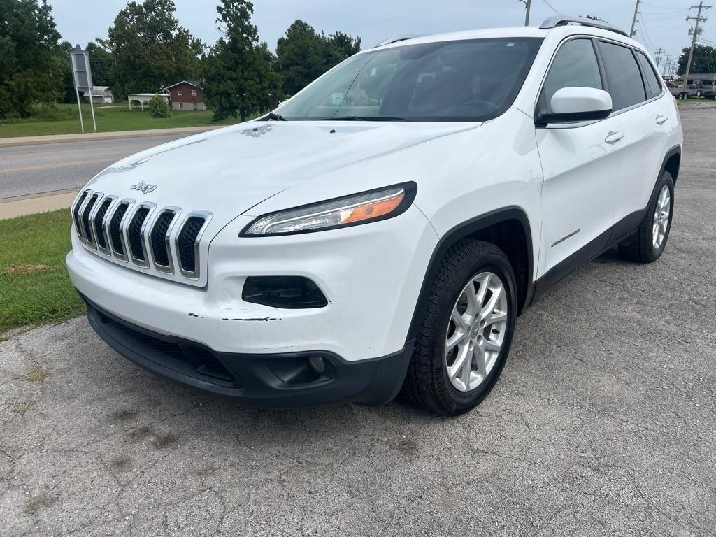 Jeep Cherokee Latitude FWD 2017