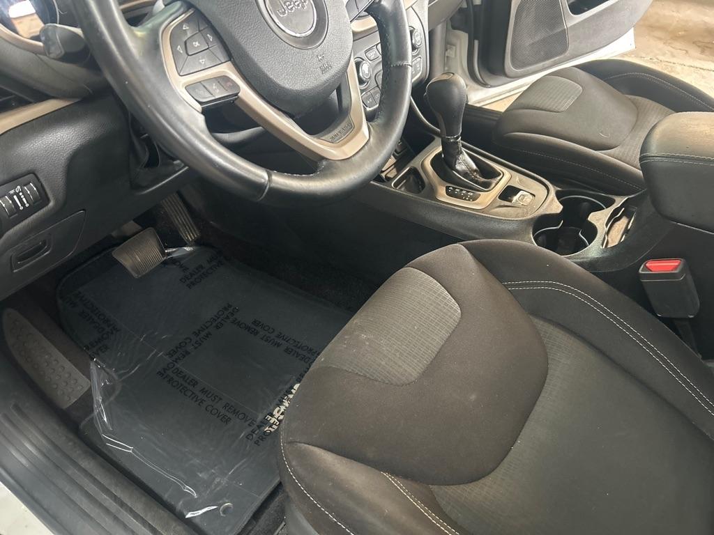 Jeep Cherokee Latitude FWD 2017