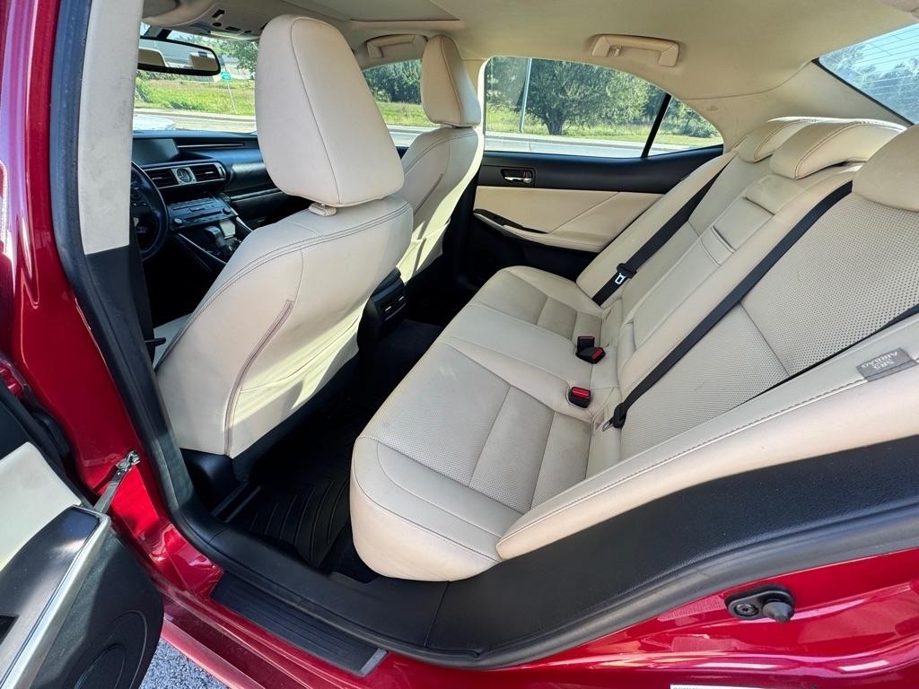 Lexus IS 250 RWD 2014